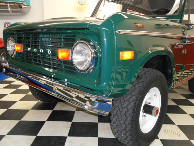 1970 Ford Bronco Base Standard Cab Pickup 2-Door - photo 4