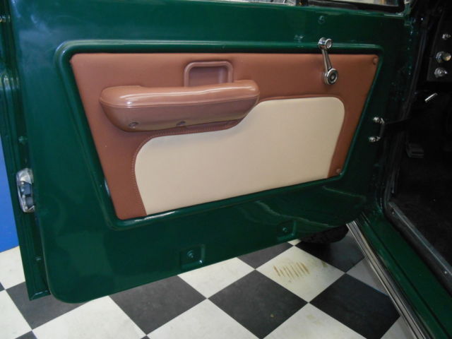 1970 Ford Bronco Base Standard Cab Pickup 2-Door - photo 7