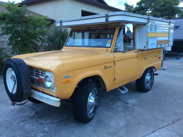 1970 Ford Bronco with Bronco pop up camper. Nice Different 1970 Ford Bronco