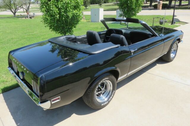 1970 Ford Mustang Convertible - photo 9