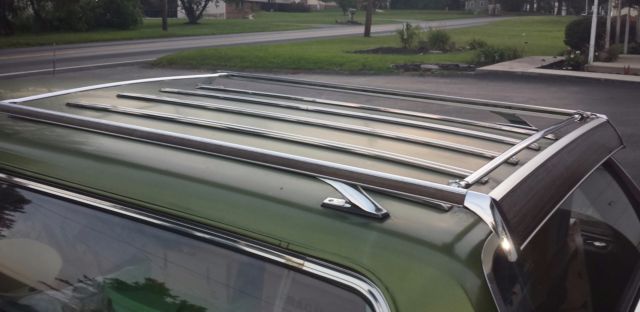1970 Ford COUNTRY SEDAN - photo 9