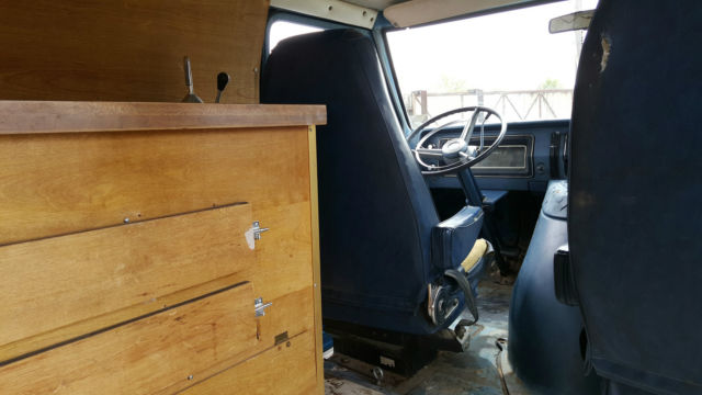 1970 Ford E-Series Van - photo 8