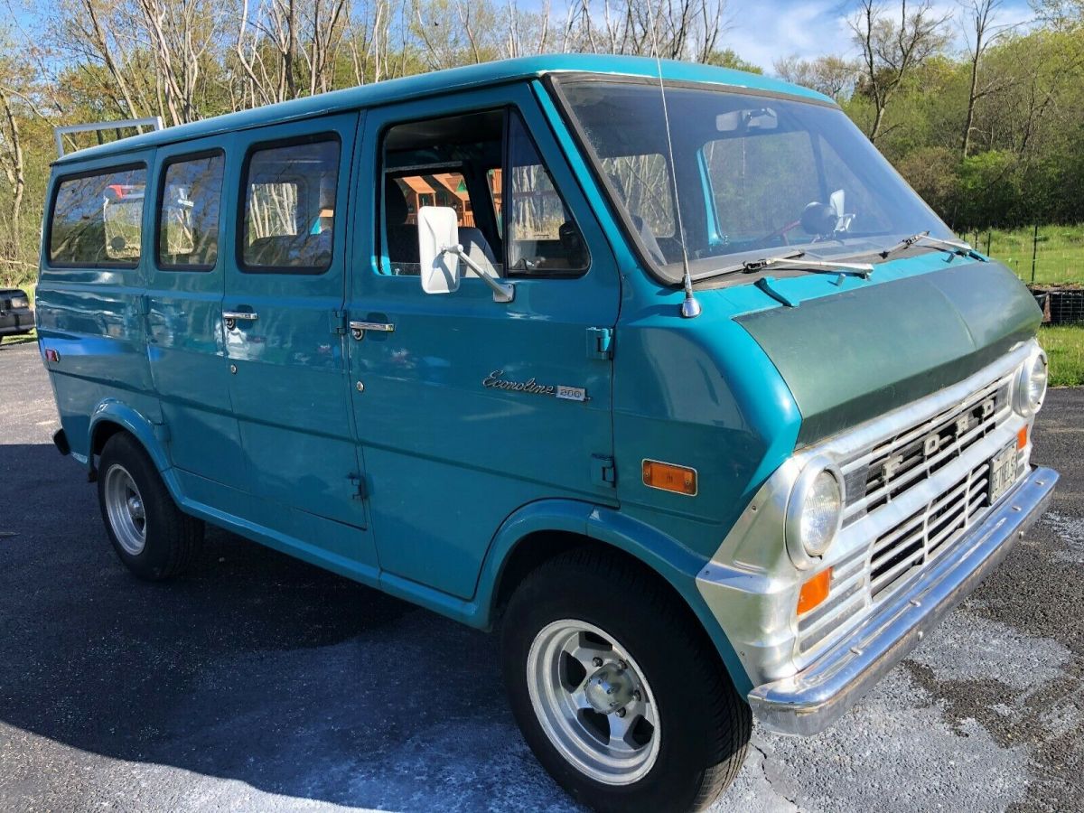 1970 Ford E-Series Van - photo 2
