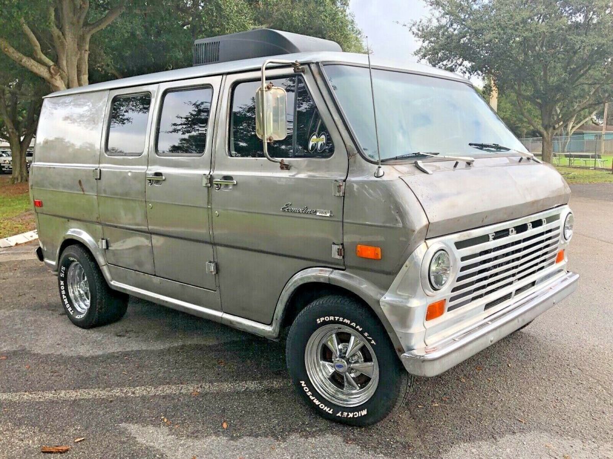 1970 Ford Econoline Shorty Cargo Van 1970 Ford E-Series Van E-100