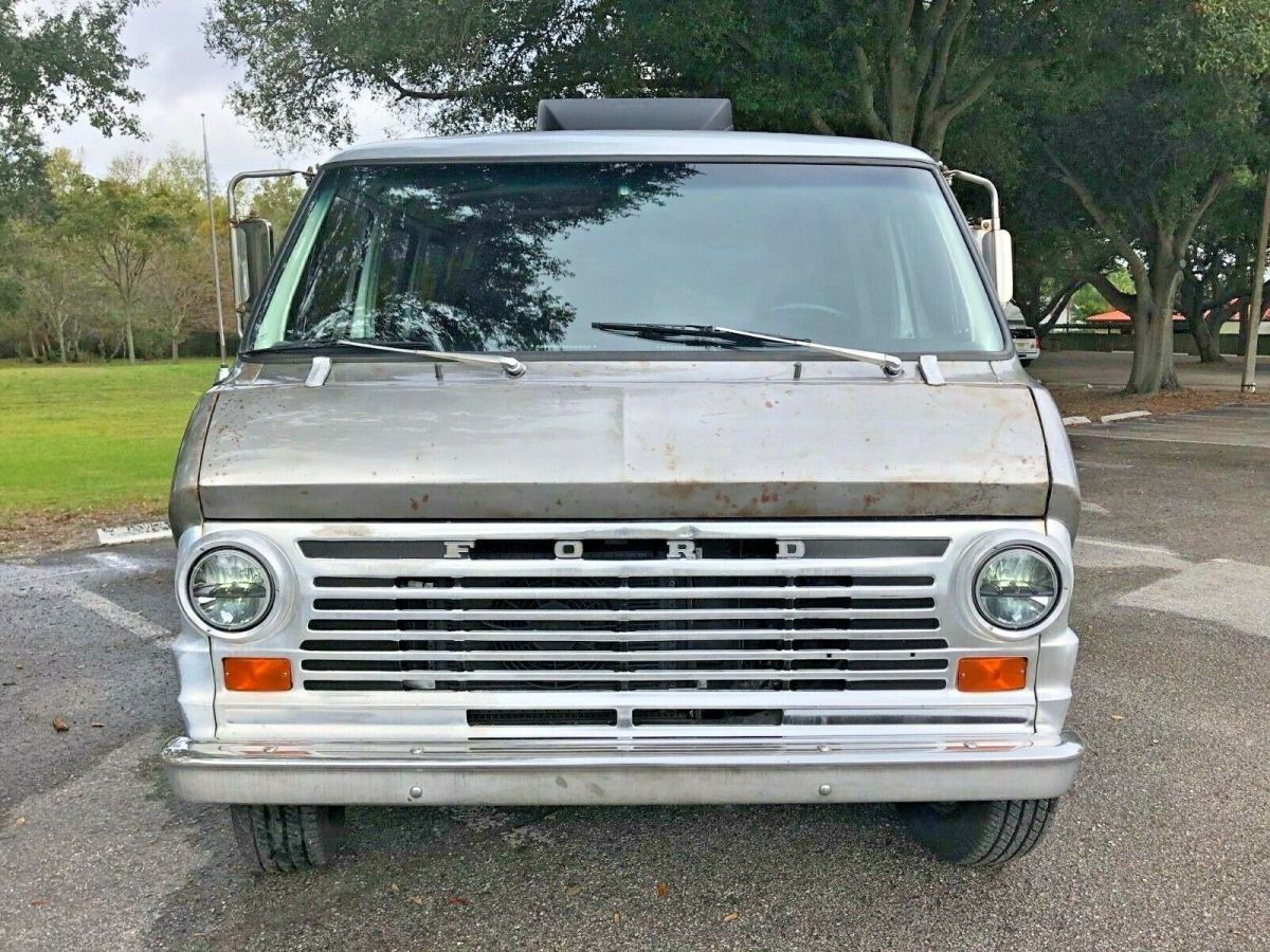 1970 Ford E-Series Van E-100 - photo 2