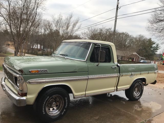 1970 Ford F-100 Short Bed Ranger XLT Pickup Truck 1970 Ford F-100