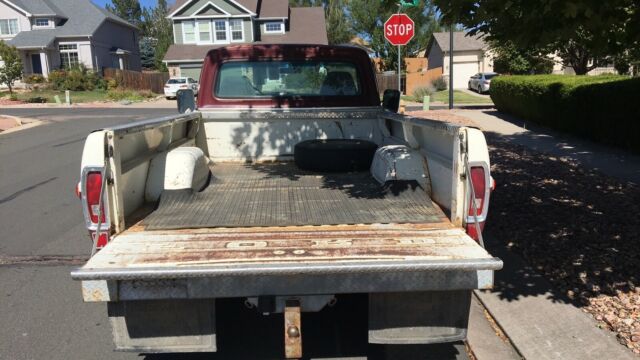 1970 Ford F-250 Custom - photo 2