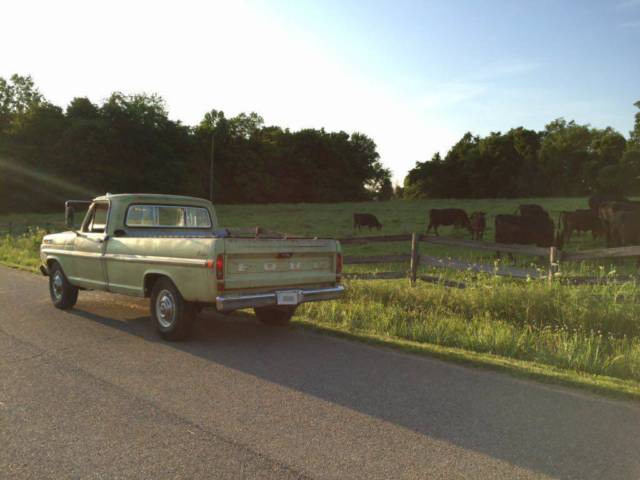 1970 Ford F-250 - photo 2