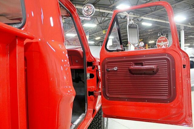 1970 Ford F-250 -- - photo 10