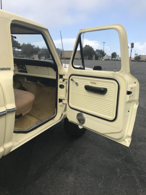 1970 Ford F-250 4wd High Boy - photo 11
