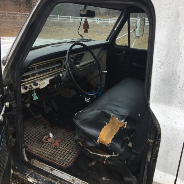 1970 Ford F-250 - photo 9