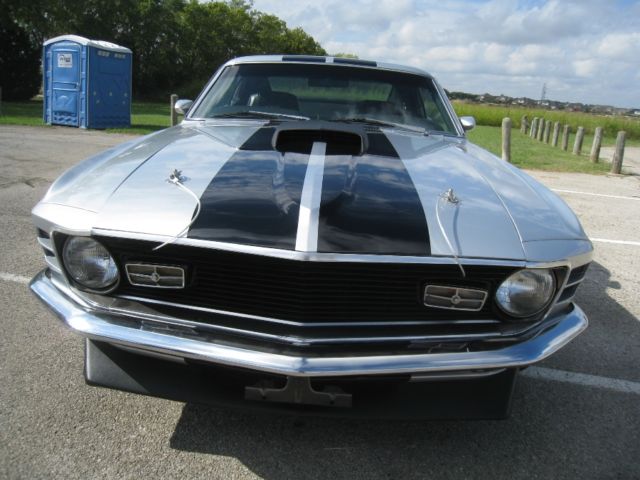 1970 Ford Fastback Mustang 351 Powersteering / Resto-MOD Auto 1970 Ford Mustang Fastback