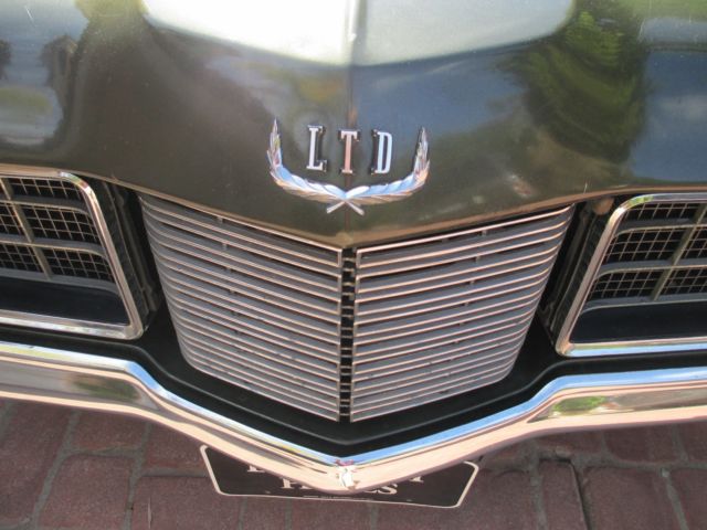 1970 Ford LTD Brougham - photo 8