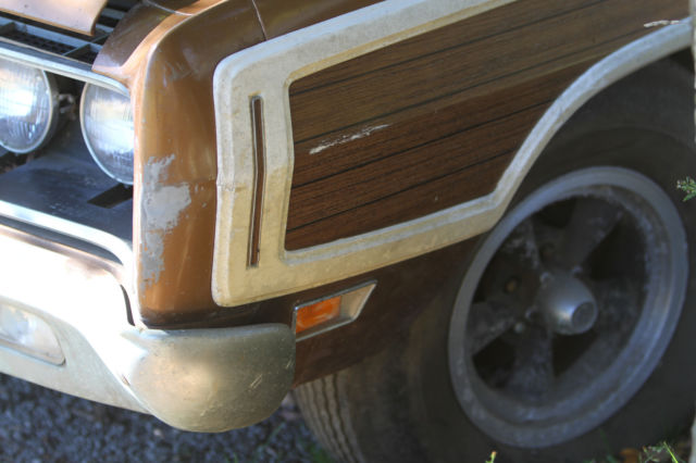 1970 Ford LTD Country Squire woody - photo 12
