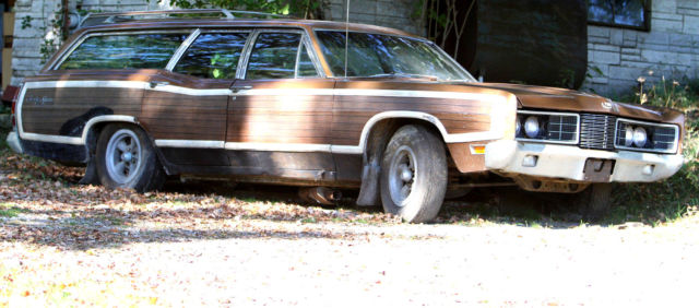 1970 Ford LTD Country Squire woody - photo 13
