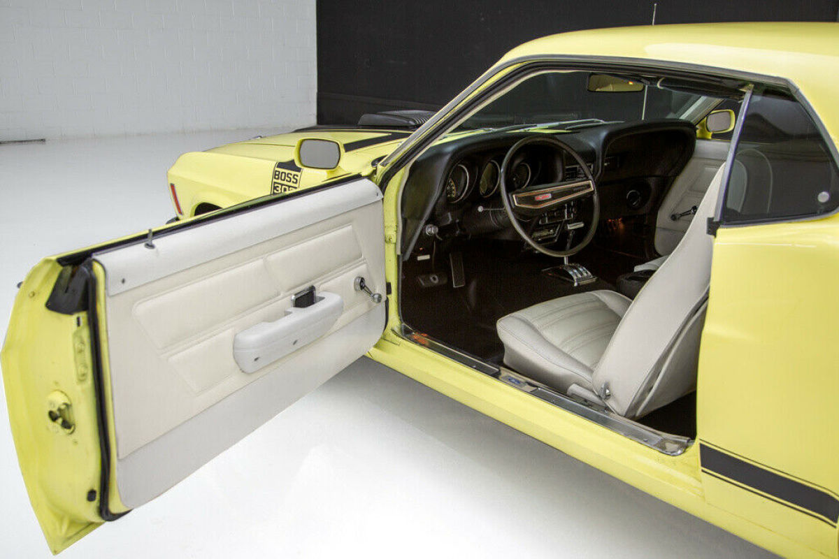 1970 Ford Mustang 351 Cleveland PS PB AC - photo 11