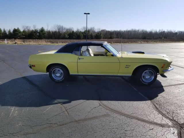 1970 Ford Mustang 76B Deluxe Convertible - photo 5