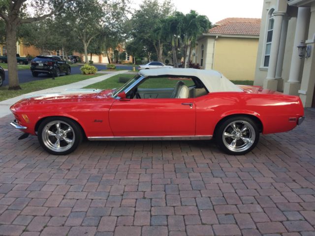 1970 Ford Mustang 2 door