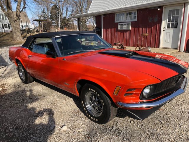 1970 Ford Mustang - photo 2