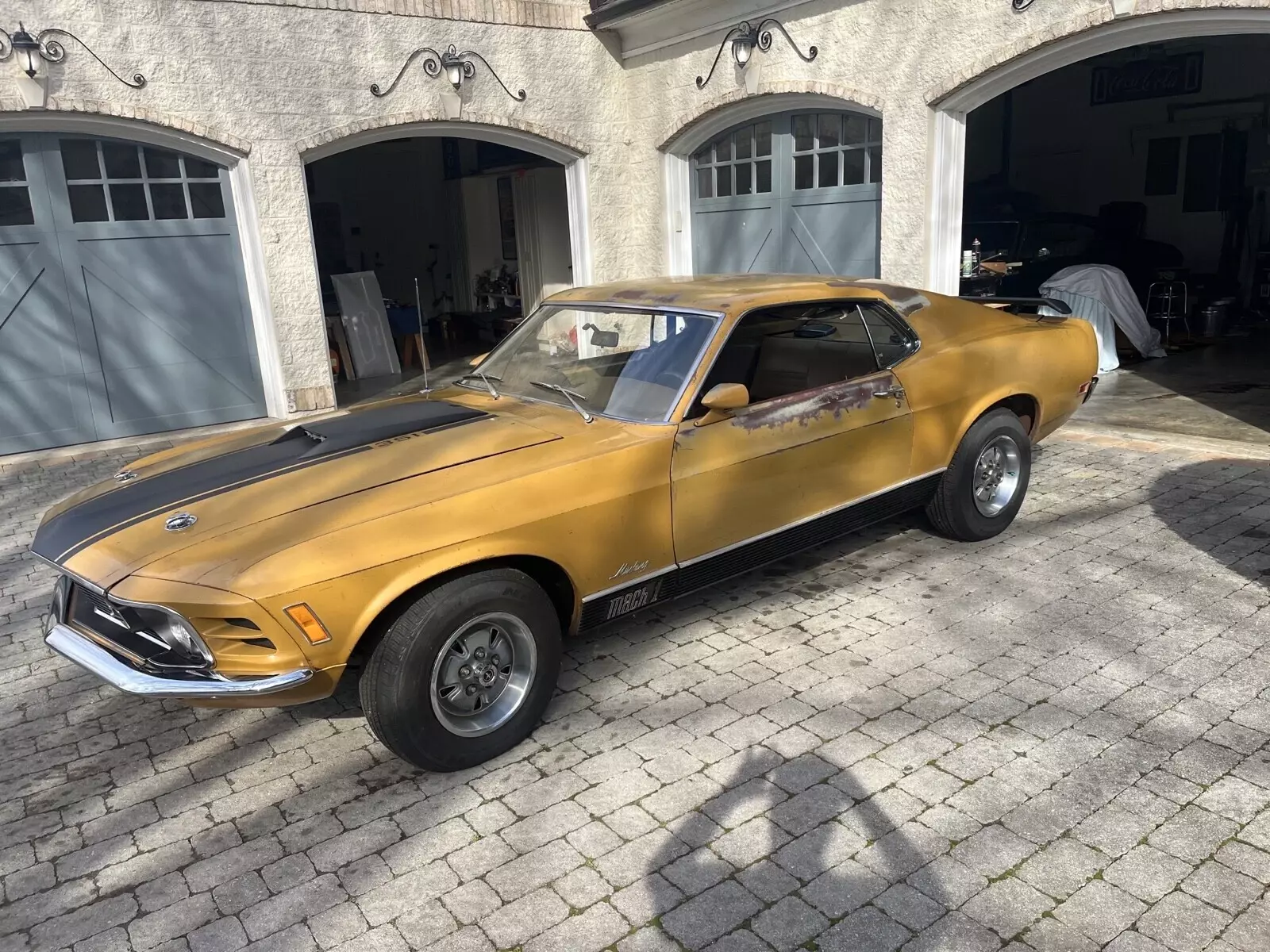 1970 Ford Mustang tan - photo 4