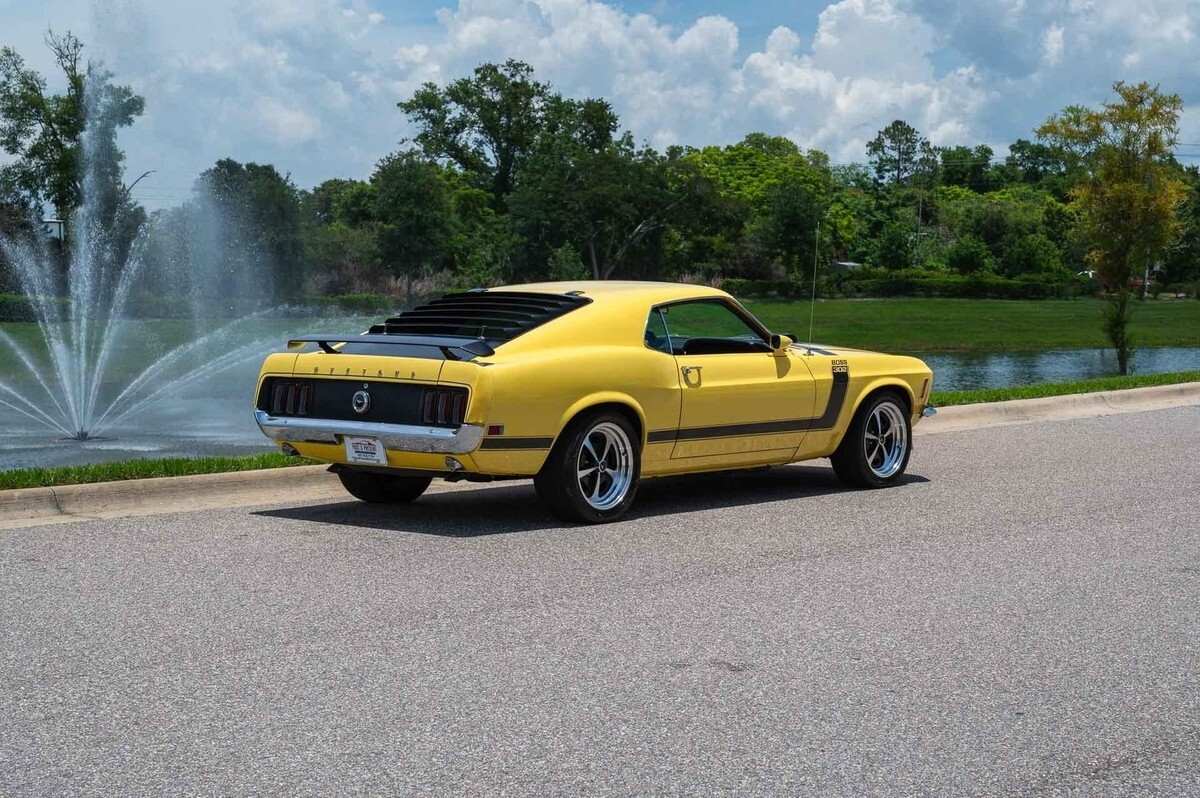 1970 Ford Mustang Fastback Boss 302, 5-Speed, Restored - photo 6