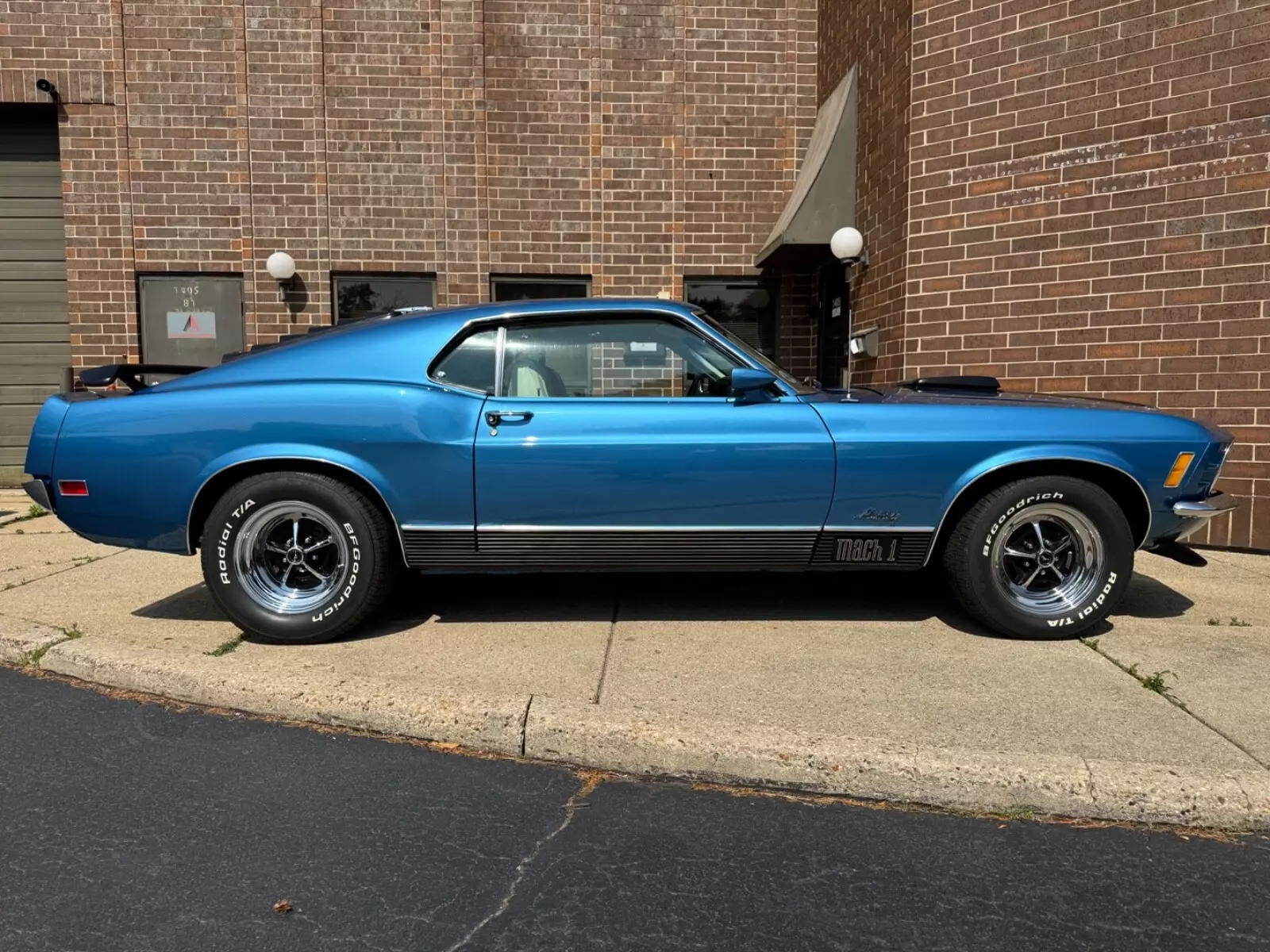 1970 Ford Mustang Mach 1 - 4spd - photo 13