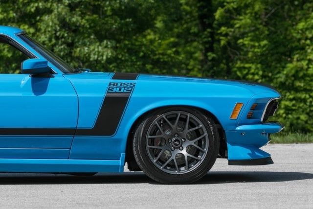 1970 Ford Mustang Resto Mod Coyote 5.0 - photo 11
