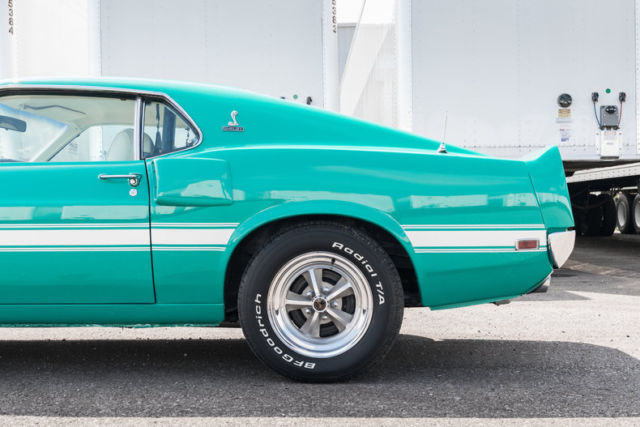 1970 Ford Mustang Shelby GT500 - photo 4