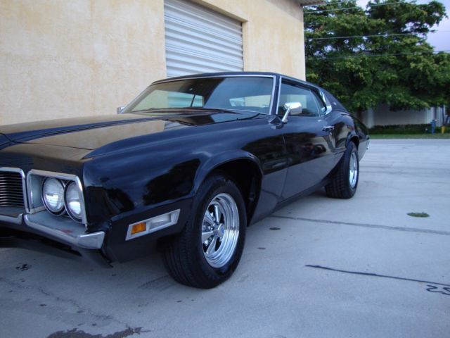 1970 Ford Thunderbird 2 door - photo 2