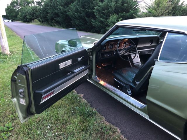 1970 Ford Thunderbird - photo 2