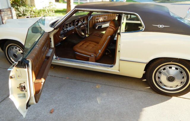 1970 Ford Thunderbird Landau - photo 8