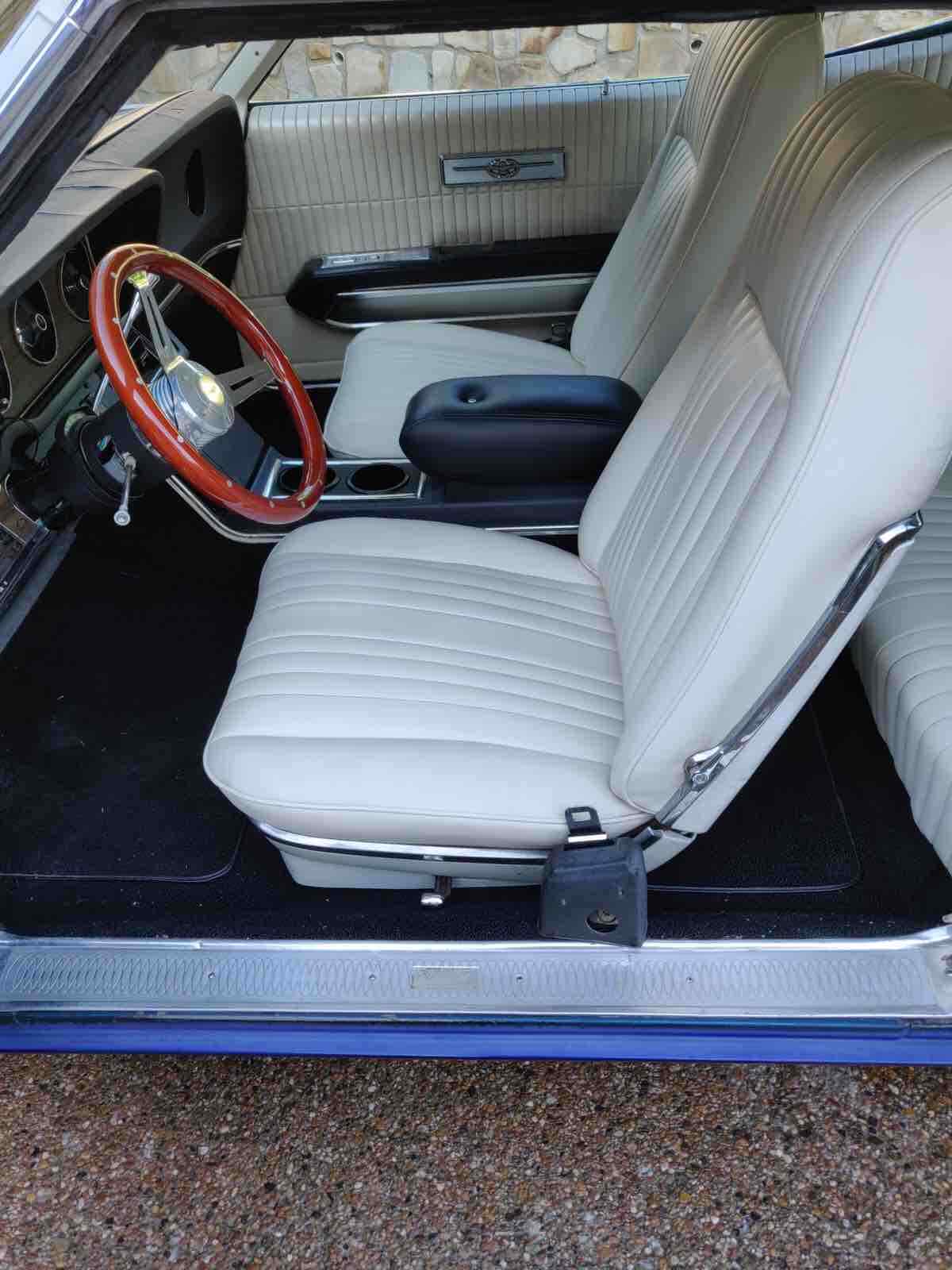 1970 Ford Thunderbird Landau - photo 8