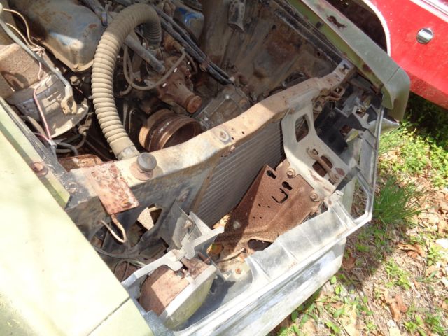 1970 Ford Torino , 2 Door Hard Top Parts Car - photo 5