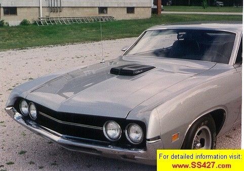 1970 Ford Torino 2DR SPORTSROOF Fastback With Built-in Rear Spoiler - photo 2