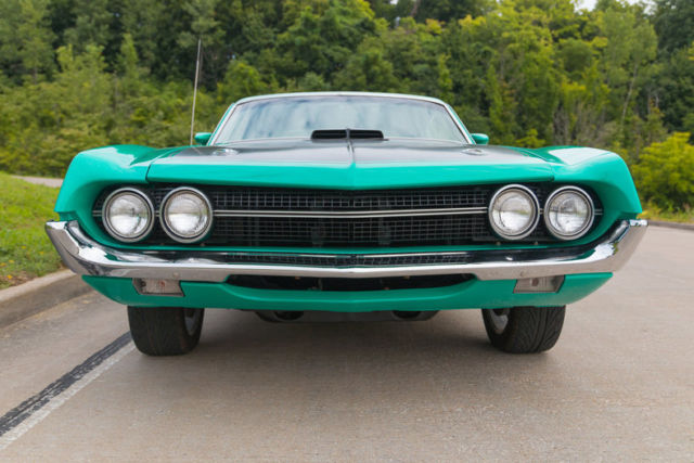 1970 Ford Torino Cobra - photo 2
