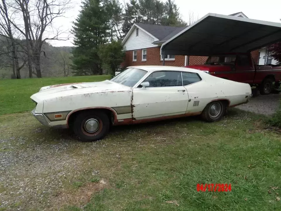 1970 ford torino gt Parts car or Project 1970 Ford Torino