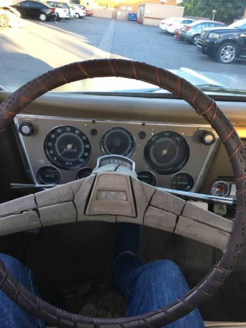 1970 GMC Sierra 2500 custom - photo 3