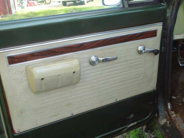 1970 GMC Sierra 2500 Custom Camper - photo 8