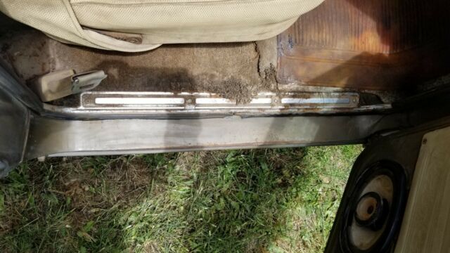 1970 GMC Sierra 2500 Custom camper - photo 3