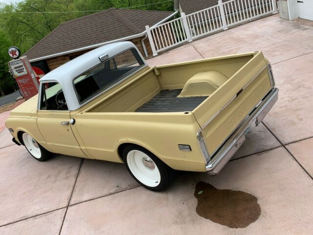 1970 Chevrolet C-10 SWB Fleetside Short Bed Bad Ass Shop Truck - photo 9
