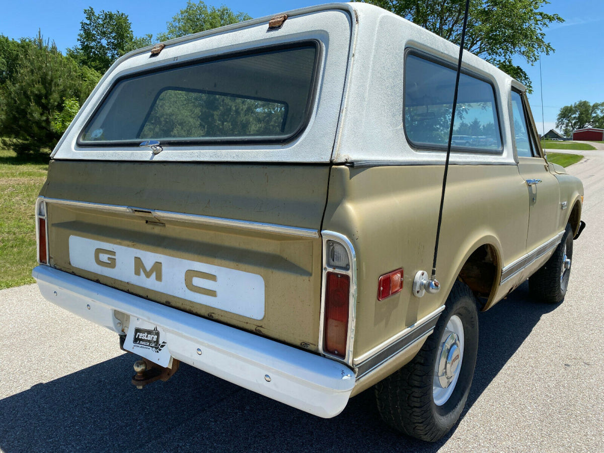 1970 GMC Jimmy K5, 350ci  5.7L - V8 - 4 Speed, 4x4, Gold - photo 7