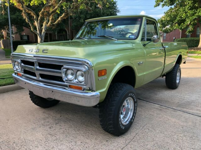 1970 GMC K1500 4x4 Ground Up Restoration 1970 GMC K1500