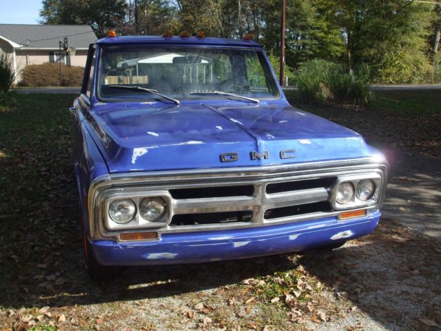 1970 GMC PICK UP SHORT BED STEP SIDE,350 V-8, AUTO. NO RUST CAROLINA TRUCK 1970 GMC Other BENCH SEAT