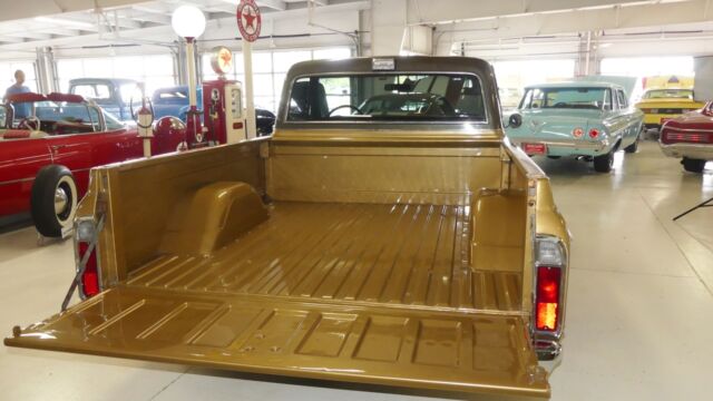 1970 GMC Sierra C10 -- - photo 12