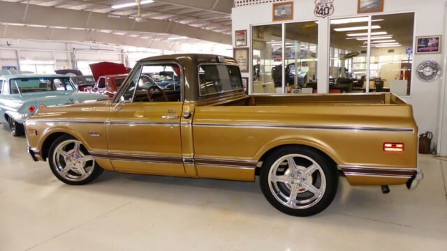 1970 GMC Sierra C10 -- - photo 5