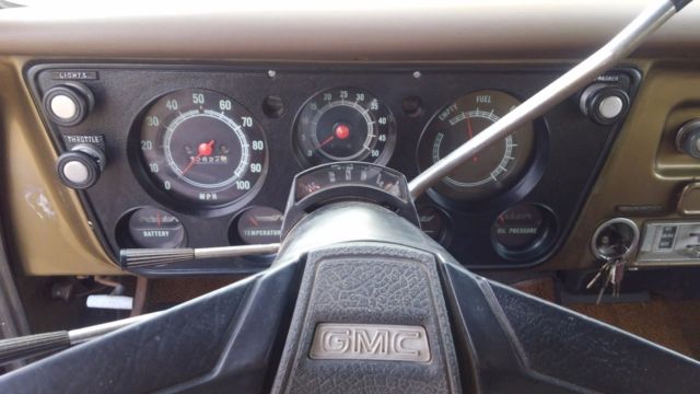 1970 GMC Other custom suburban - photo 8