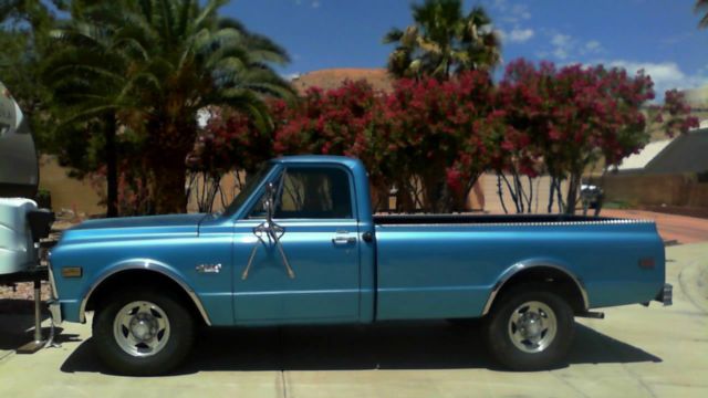 1970 GMC Custom Camper