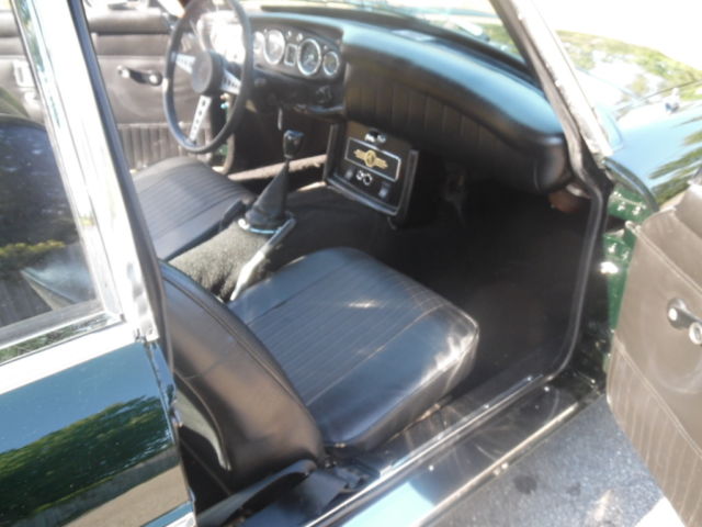 1970 MG MGB Runs Drives Body Inter good! 1.8L 4 Spd - photo 10