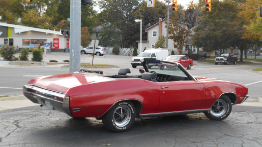 1970 Buick Skylark 2 door convertrible - photo 2
