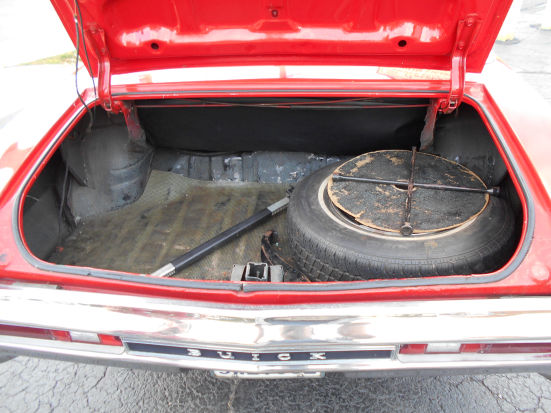 1970 Buick Skylark 2 door convertrible - photo 8